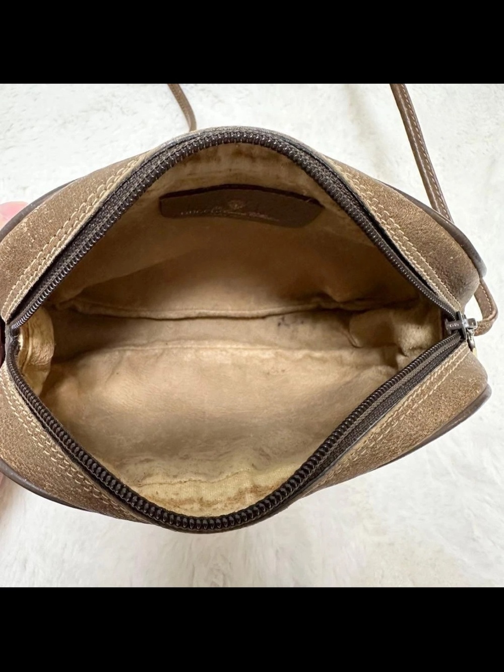 Gucci Beige GG Canvas Crossbody Bag with Brown Leather Trim - Picture 15 of 16